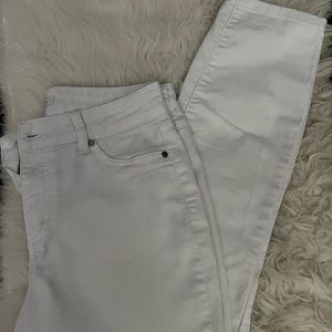 NEW without Tags! d.Jeans White High Waisted Stretch Skinny Sz 6